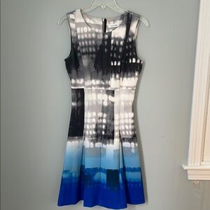 Calvin Klein Sleeveless Women’s Dress: Black, Gray, and Blue Pattern, Size 4